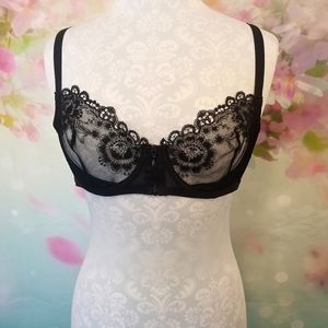 Victoria's Secret 2008 Mesh Lace Unlined Bra 36C Very Sexy Balconet